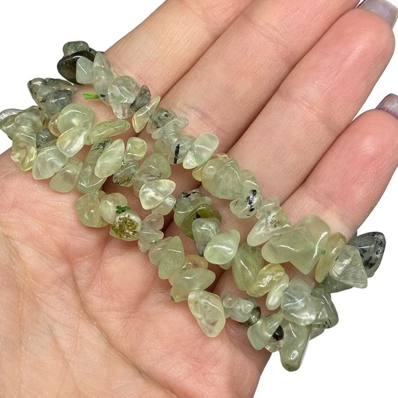 Moss Prehnite Gemstone Chips Beaded Stretch Bracelet Natural Stone Crystal Boho - Picture 2 of 4